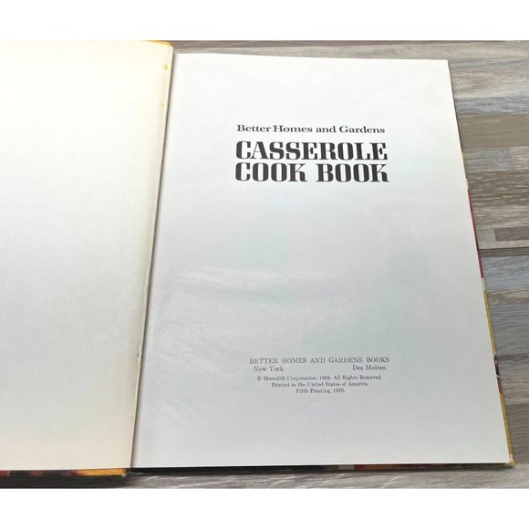 Casserole Cookbook by Better Homes and Gardens Vintage One Dish Recipes 1970 - Picture 5 of 10